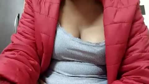 Snapshot of khushisinghh chatting on 17, 1, 2025 khushisinghh online show from 17, 1, 2025