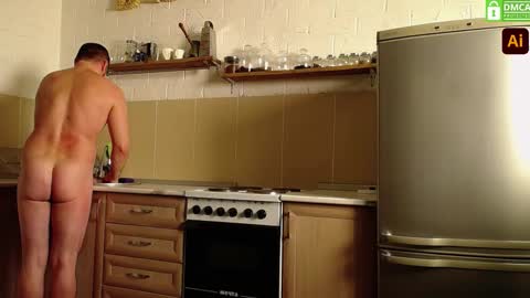 Hey Im Ivan everyday online 9am to 6pm 6 GMT Help me Reach K FollowerslPut your finger up  online show from 11, 2, 2025