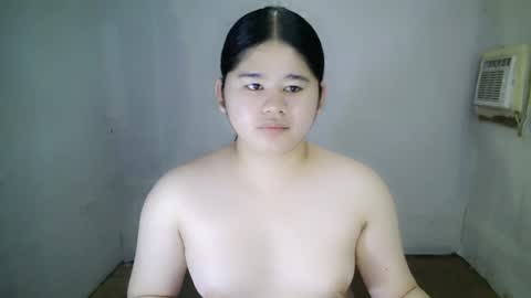 Snapshot of kianna_schmitz chatting on 10, 3, 2025 Your SweetGirl Ts online show from 10, 3, 2025