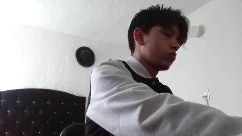 Snapshot of kianryu chatting on 12, 9, 2025 Adrian Chlloe online show from 12, 9, 2025