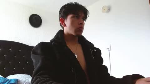 Snapshot of kianryu chatting on 15, 9, 2025 Adrian Chlloe online show from 15, 9, 2025