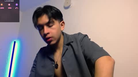 Adrian  Chlloe online show from 5, 12, 2025