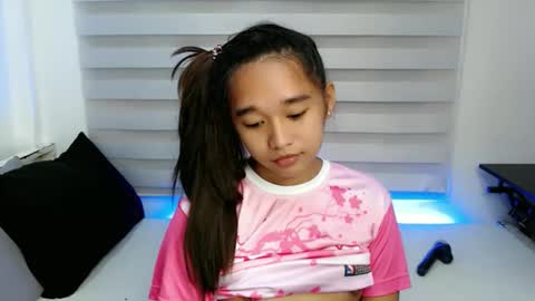 i love bella online show from 7, 11, 2025