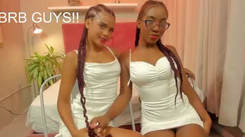 Snapshot of kiara_curls chatting on 22, 6, 2026 Kiara online show from 22, 6, 2026