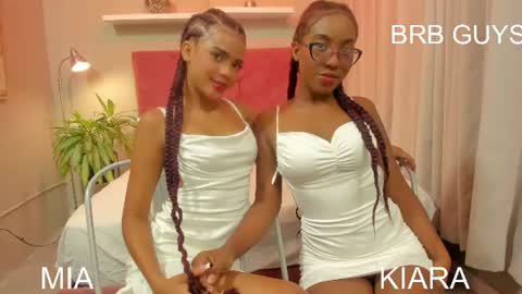 Snapshot of kiara_curls chatting on 24, 6, 2026 Kiara online show from 24, 6, 2026