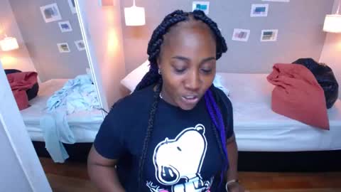 Kiara online show from 4, 3, 2025