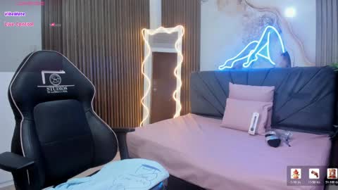 KIARA  online show from 13, 5, 2026