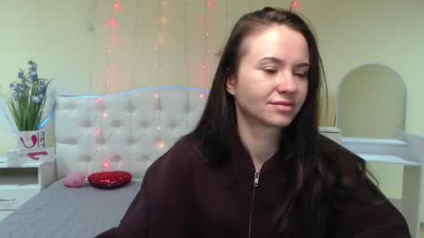 Snapshot of kiaracriegs chatting on 6, 2, 2025 Kara online show from 6, 2, 2025