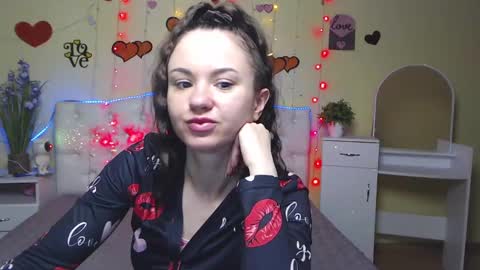 Snapshot of kiaracriegs chatting on 13, 2, 2025 Kara online show from 13, 2, 2025