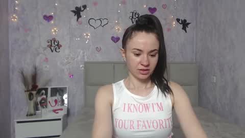 Snapshot of kiaracriegs chatting on 23, 2, 2025 Kara online show from 23, 2, 2025