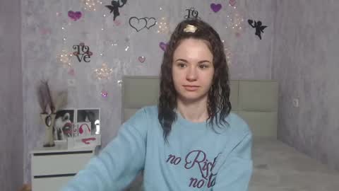 Snapshot of kiaracriegs chatting on 6, 3, 2025 Kara online show from 6, 3, 2025