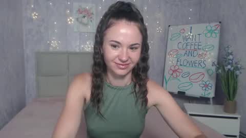 Snapshot of kiaracriegs chatting on 14, 9, 2025 Kara online show from 14, 9, 2025