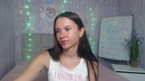 Snapshot of kiaracriegs chatting on 23, 9, 2025 Kara online show from 23, 9, 2025