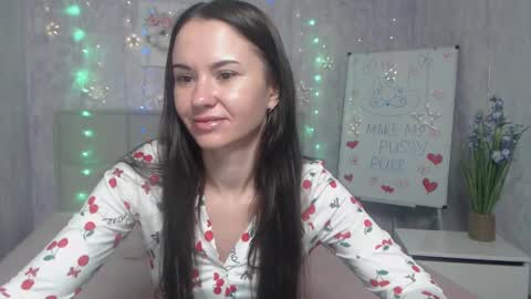 Snapshot of kiaracriegs chatting on 11, 10, 2025 Kara online show from 11, 10, 2025