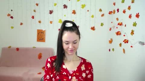 Snapshot of kiaracriegs chatting on 21, 11, 2025 Kara online show from 21, 11, 2025