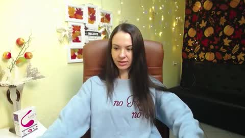 Snapshot of kiaracriegs chatting on 24, 11, 2025 Kara online show from 24, 11, 2025