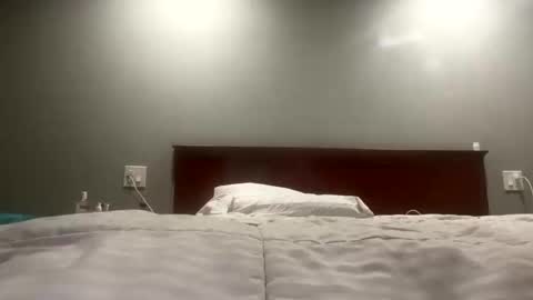 Snapshot of kibrombariu45 chatting on 13, 9, 2025 HunneysPlayRoom online show from 13, 9, 2025