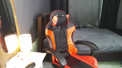 Snapshot of kiel_asianboy chatting on 6, 6, 2026 EJ online show from 6, 6, 2026