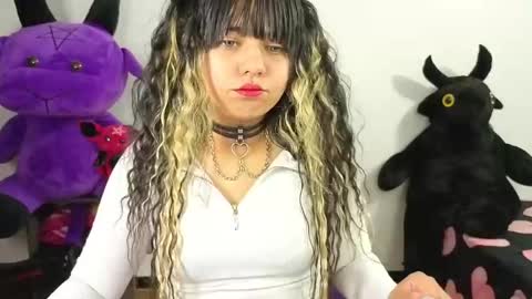 kiiokapop__ online show from 4, 10, 2025