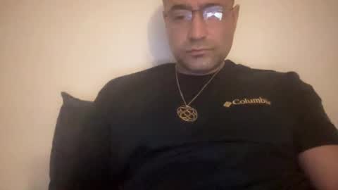 Snapshot of kikelst13 chatting on 1, 12, 2025 kikelst13 online show from 1, 12, 2025