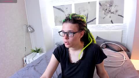 Kiki online show from 14, 9, 2025