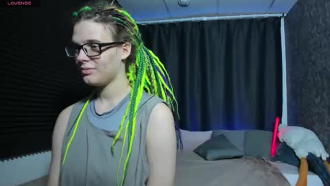 Kiki online show from 27, 9, 2025