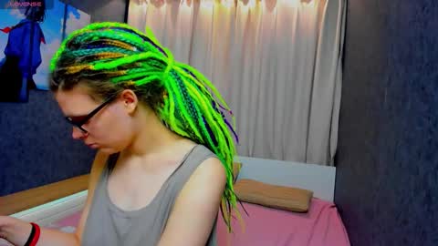 Kiki online show from 3, 10, 2025