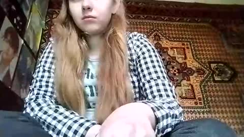 kikibang_ online show from 3, 2, 2026