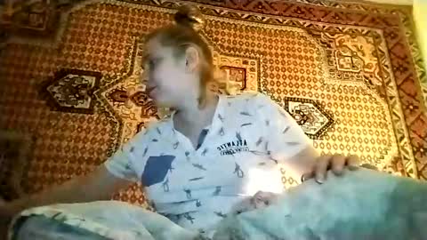 kikibang_ online show from 12, 4, 2026