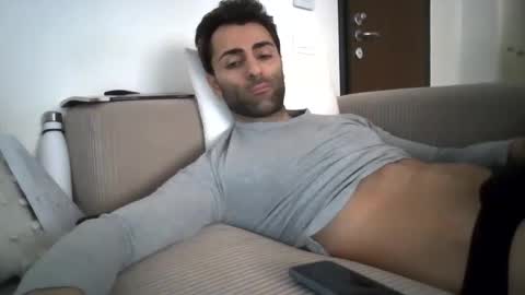 kikkus01 online show from 17, 1, 2025