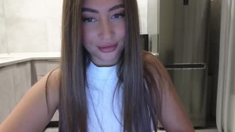 EvaAnna online show from 27, 2, 2025