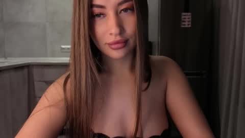 EvaAnna online show from 15, 12, 2025