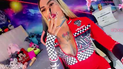 Snapshot of kilye_nellaa chatting on 27, 5, 2026 kylie anthonella online show from 27, 5, 2026