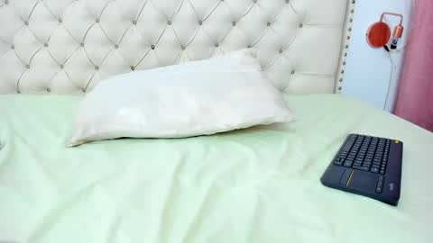 Snapshot of kim_eli chatting on 30, 1, 2025 kim_eli online show from 30, 1, 2025