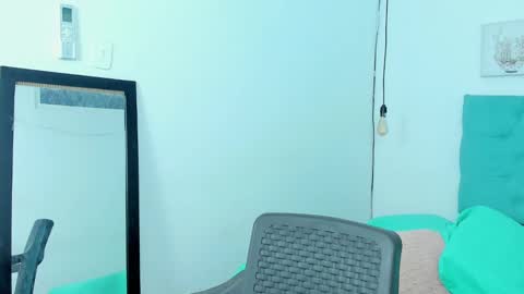 Snapshot of kim_eli chatting on 7, 2, 2025 kim_eli online show from 7, 2, 2025