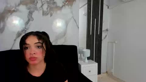 K I M online show from 17, 10, 2025