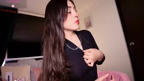 kim_tyler_ online show from 6, 11, 2025