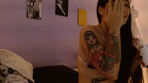 Snapshot of kimandyuk chatting on 18, 1, 2025 Kim  Yuk online show from 18, 1, 2025