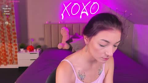 Snapshot of kimberlly_smith chatting on 5, 11, 2025 kimberlly_smith online show from 5, 11, 2025