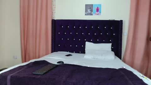 kimberly_blaze online show from 9, 3, 2025