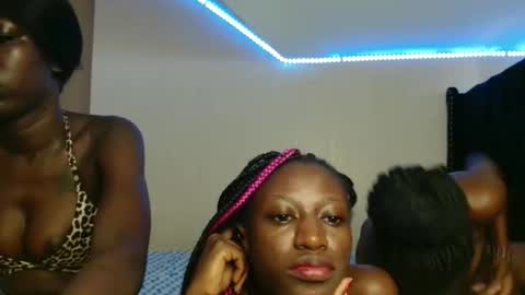 Kimberly online show from 19, 11, 2025