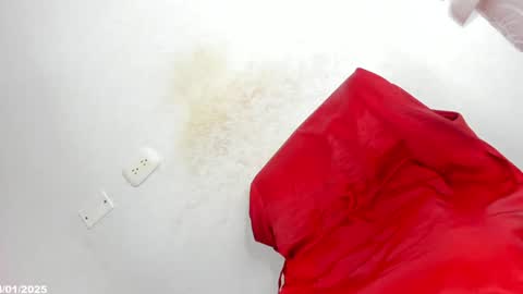 Kimberly 3 online show from 5, 1, 2025