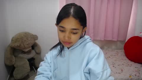 Kim online show from 14, 2, 2025