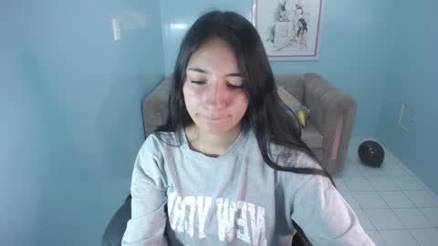 Snapshot of kimberly_thomson_t chatting on 8, 1, 2025 kimberly online show from 8, 1, 2025