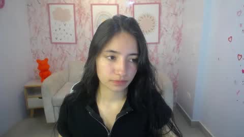 Snapshot of kimberly_thomson_t chatting on 15, 11, 2025 kimberly online show from 15, 11, 2025