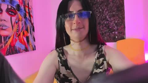 kimberly_thonson online show from 5, 2, 2025