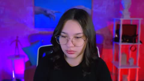 Snapshot of kimclarks chatting on 15, 11, 2025 kimclarks online show from 15, 11, 2025