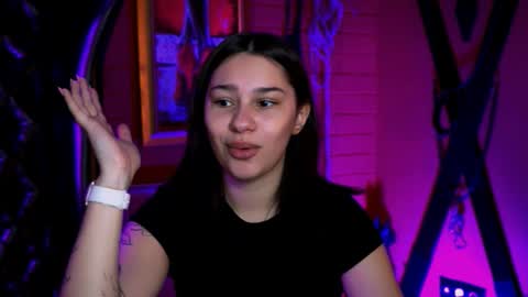 Snapshot of kimclarks chatting on 4, 12, 2025 kimclarks online show from 4, 12, 2025