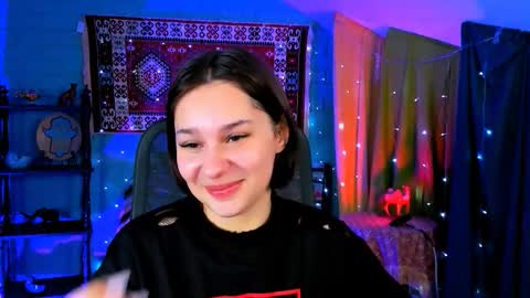 kimclarks online show from 21, 2, 2026