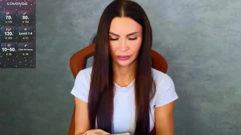 Snapshot of kimdavisbaby chatting on 16, 10, 2025 KIm online show from 16, 10, 2025